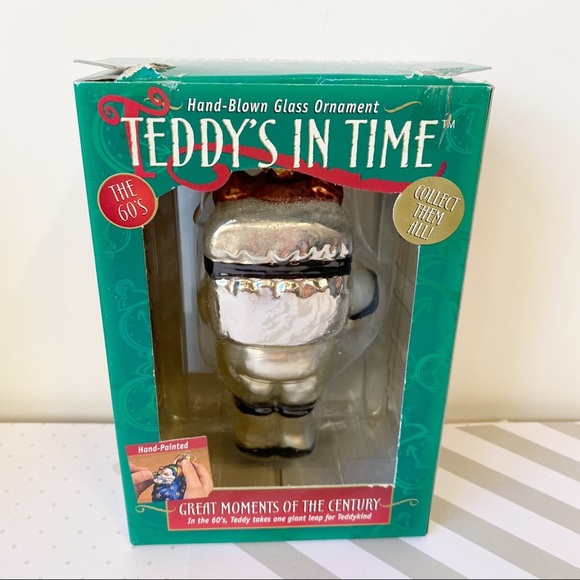 Vintage Hand Blown Teddy's in Time Bear Ornament The 60’s Teddy's in Space - Picture 4 of 7